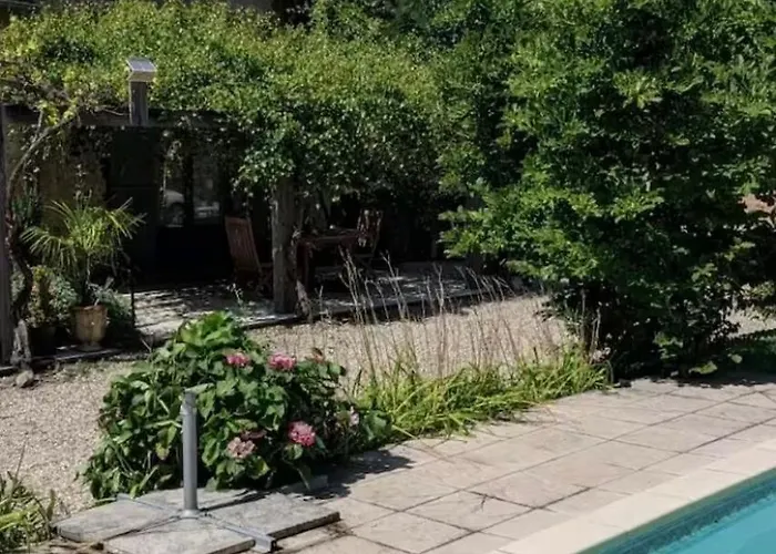 Ferienhaus Avec Piscine & - La Chapelle *