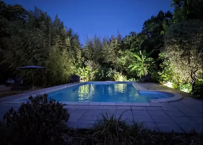 Ferienhaus Avec Piscine & - La Chapelle