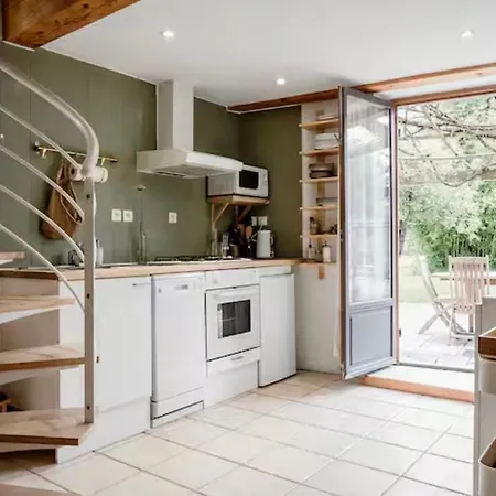 Avec Piscine & - La Chapelle 펜션 *