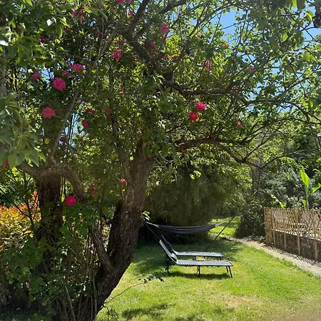 Casa de Férias Avec Piscine & - La Chapelle